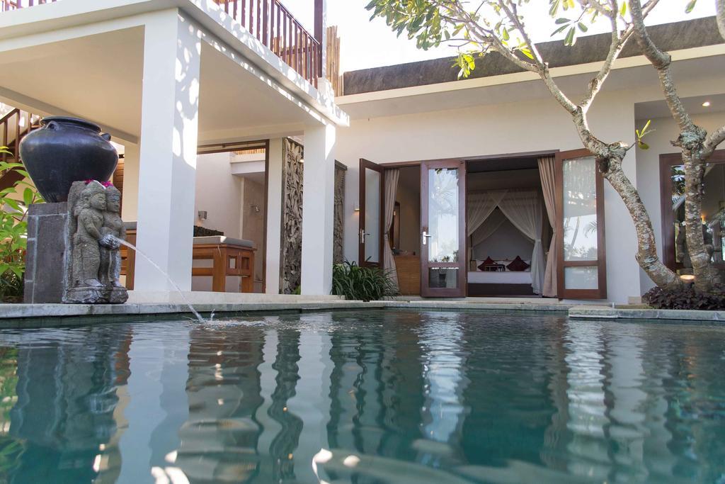 Villa Seratus Jimbaran  Exterior photo