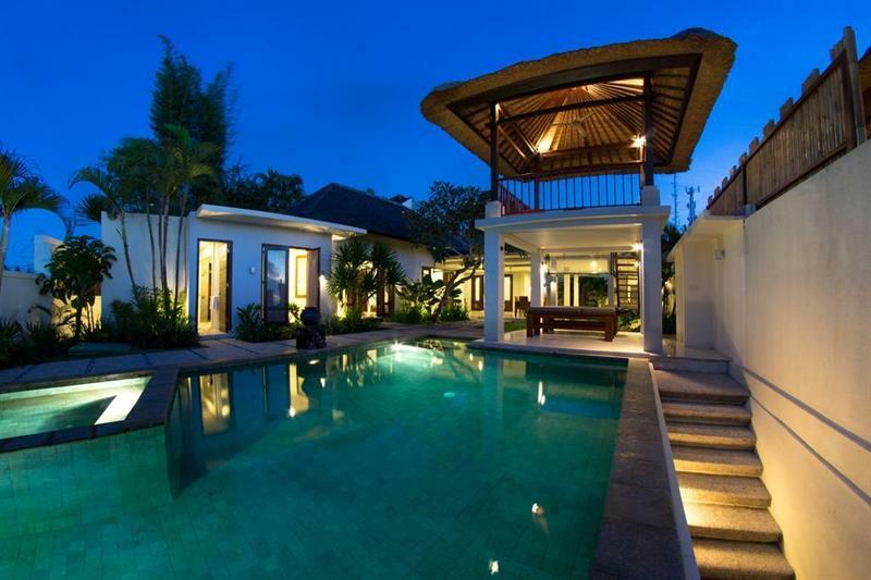 Villa Seratus Jimbaran  Exterior photo